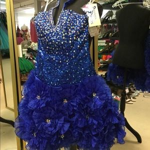 Precious Divas short dress size 6 NWT